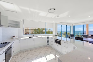 3 Bedrooms Luxury Apartment | Private kitchen