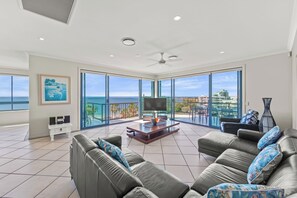 Appartement Luxe, 3 chambres | Coin séjour