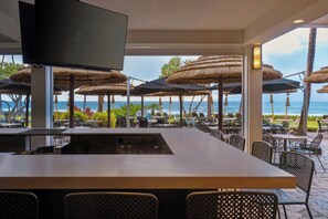 Breakfast, lunch, dinner served; pool views  - Marriott's Maui Ocean Club - Molokai, Maui & Lanai Towers (Lahaina)