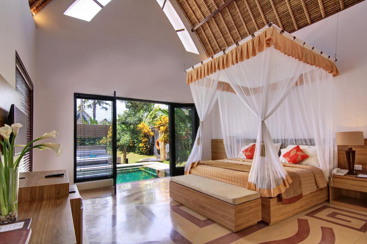 Executive Villa (2BR) | 1 bedroom, minibar, in-room safe, desk