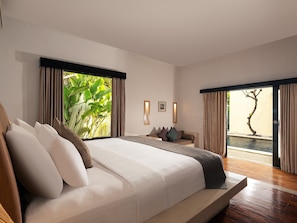1 bedroom, in-room safe, desk, blackout drapes