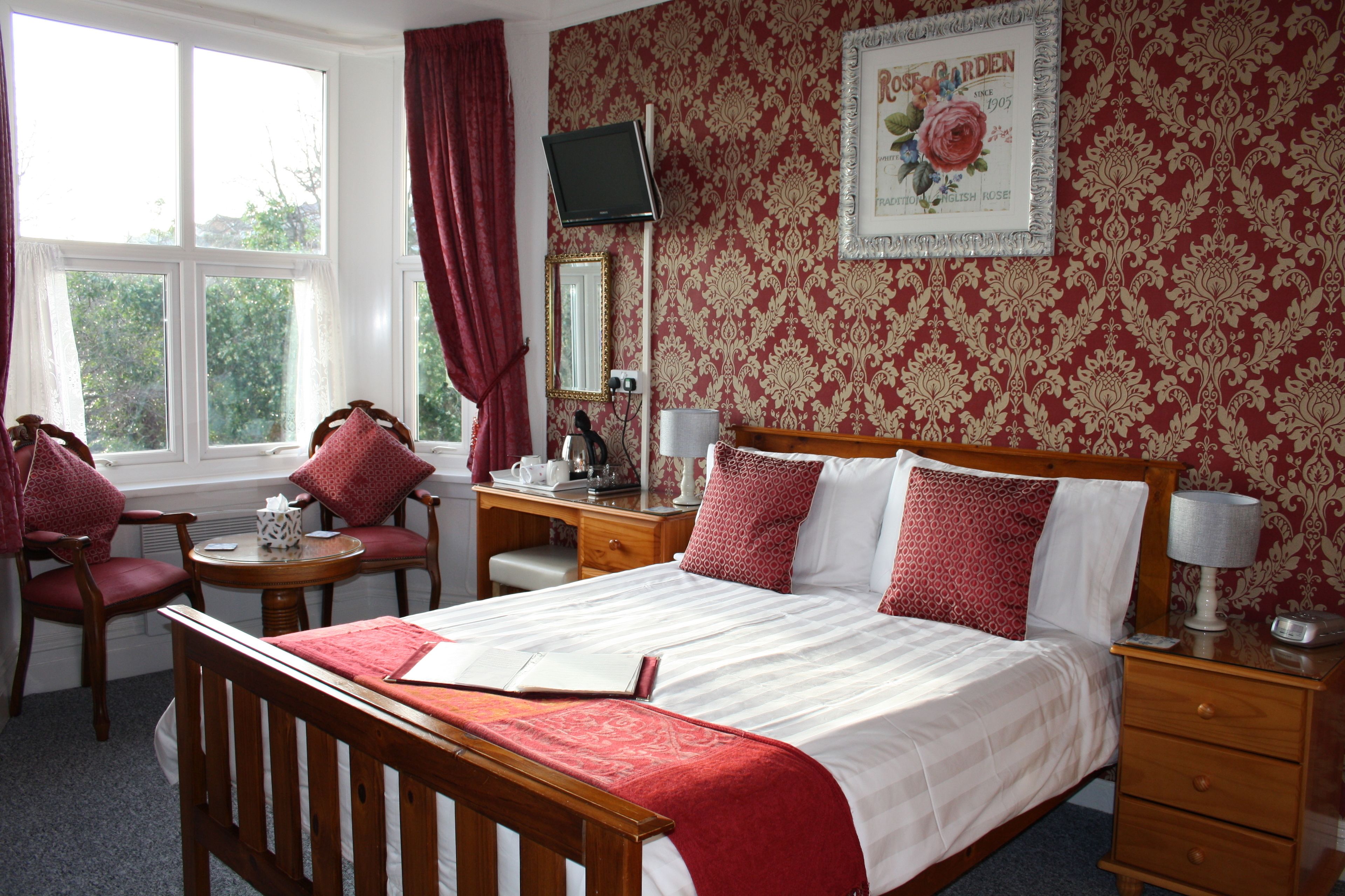 Kamar Double, 1 Tempat Tidur Double, pemandangan taman | Meja kerja, setrika/meja setrika, Wi-Fi gratis, dan seprai linen