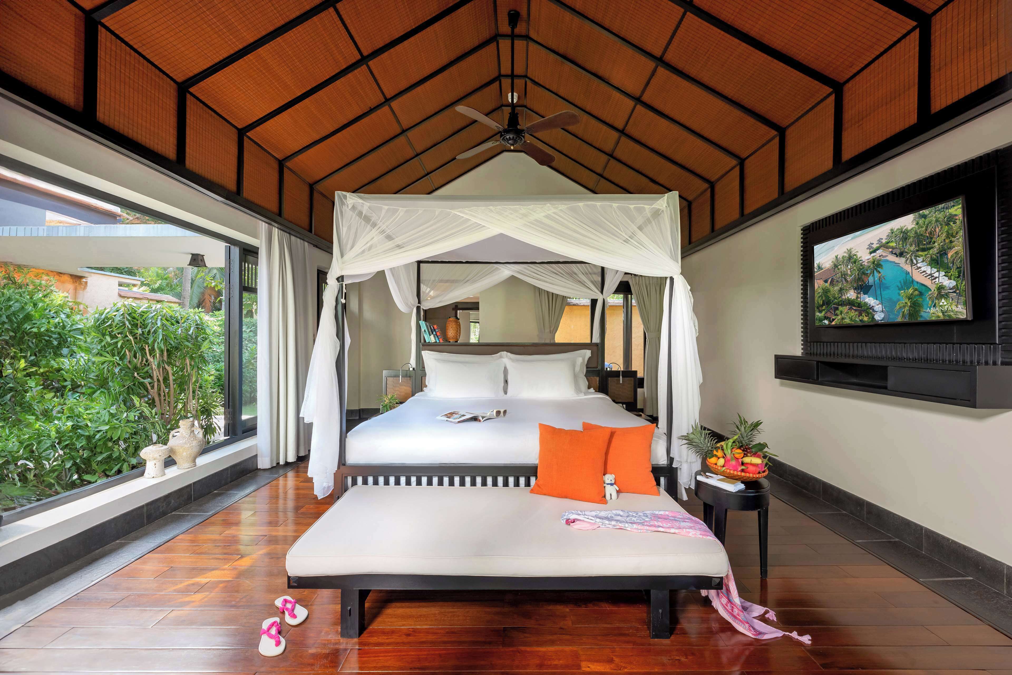 1 bedroom pool villa | 1 bedroom, minibar, in-room safe, desk