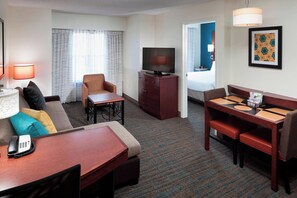 37-inch LCD TV with digital channels, TV - Residence Inn by Marriott Hattiesburg (Hattiesburg)