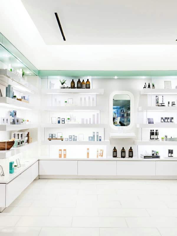 Couples treatment rooms, body treatments, body wraps, body scrubs