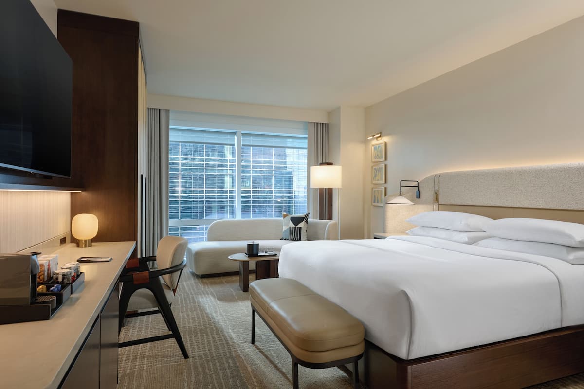 Premium bedding, down duvets, minibar, in-room safe