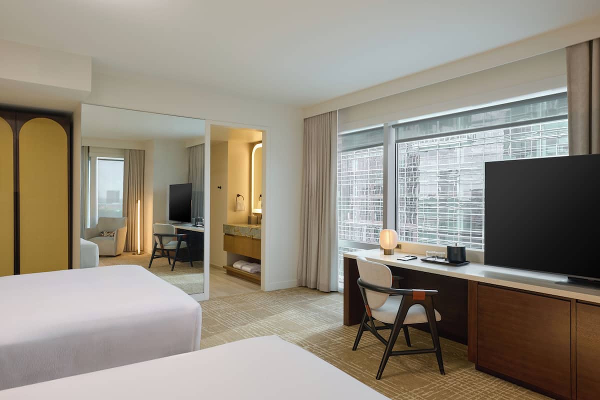 Deluxe Room, 2 Queen Beds