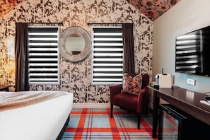 Habitat Rooms | 2 bedrooms, free minibar, individually decorated, individually furnished