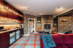 Lobby lounge - The Dairy Hotel Queenstown, A Naumi Chapter (Queenstown)