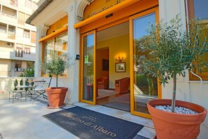 Exterior - Il Giardino di Albaro (Genoa)