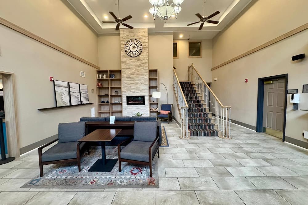 Country Inn & Suites by Radisson, Port Charlotte, FL