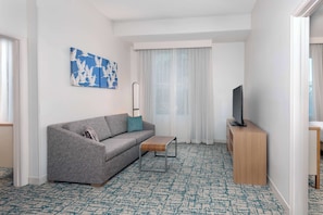Suite, Accessible, Non Smoking | Living area | 32-inch TV with cable channels - Homewood Suites by Hilton Tampa Airport - Westshore (Tampa)