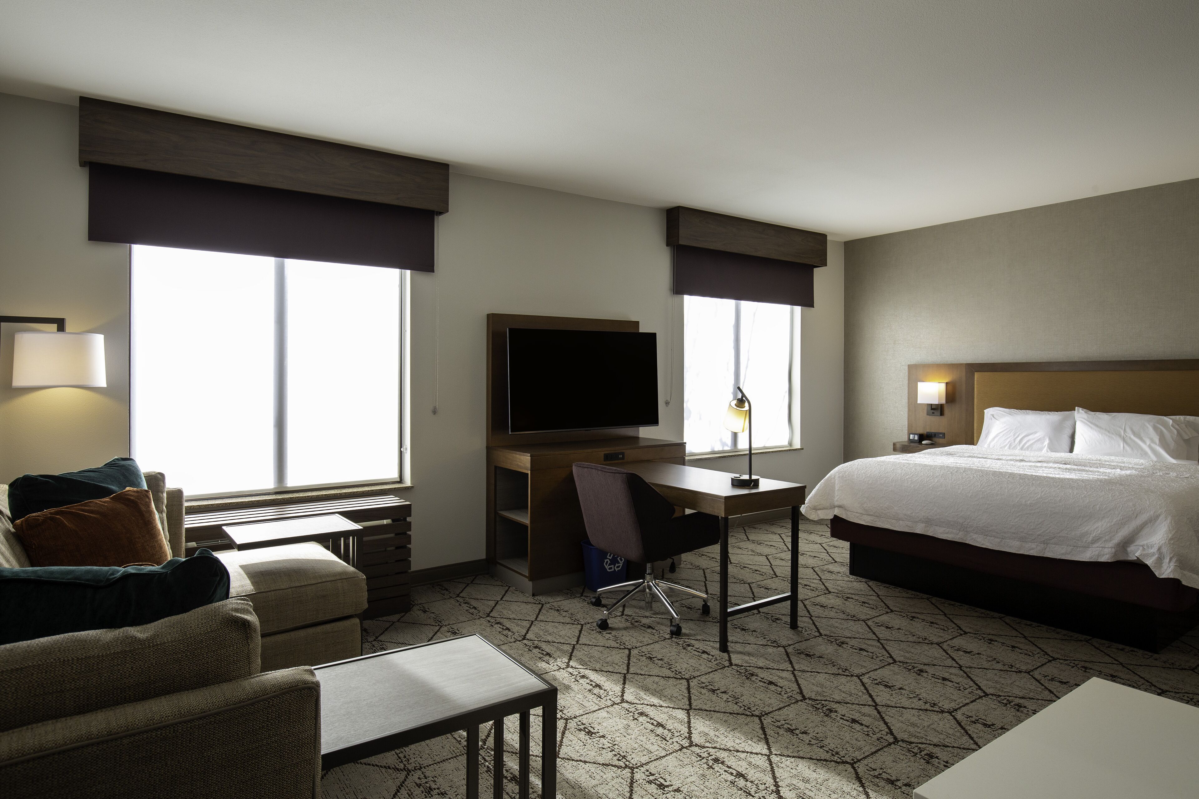 premium bedding, in-room safe, desk, blackout curtains