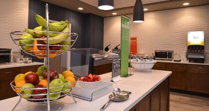 Hampton Inn & Suites Cincinnati-Mason