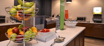 Hampton Inn & Suites Cincinnati-Mason