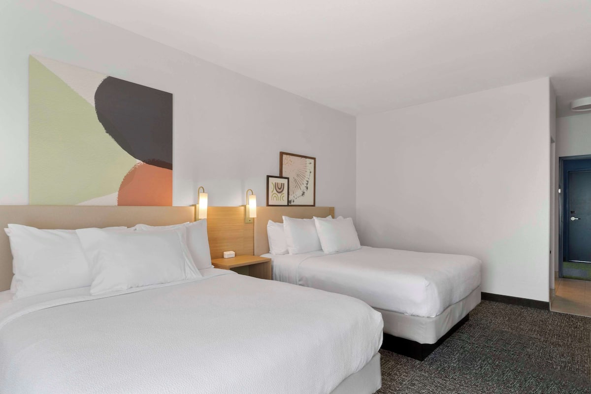 Room, 2 Queen Beds | Premium bedding, desk, blackout drapes, iron/ironing board