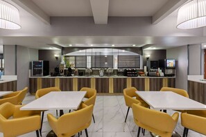 Petit déjeuner continental compris tous les jours