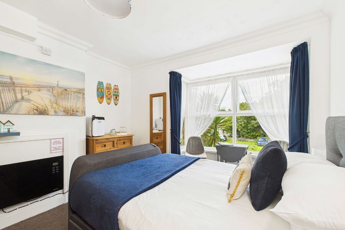 Superior Double Room, Ensuite (1st Floor)