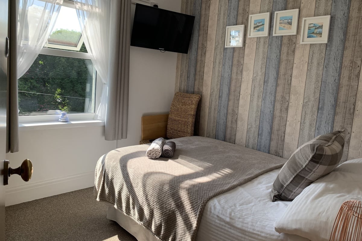 Singola Superior, bagno privato (2nd Floor ) | 1 camera, Wi-Fi gratuito