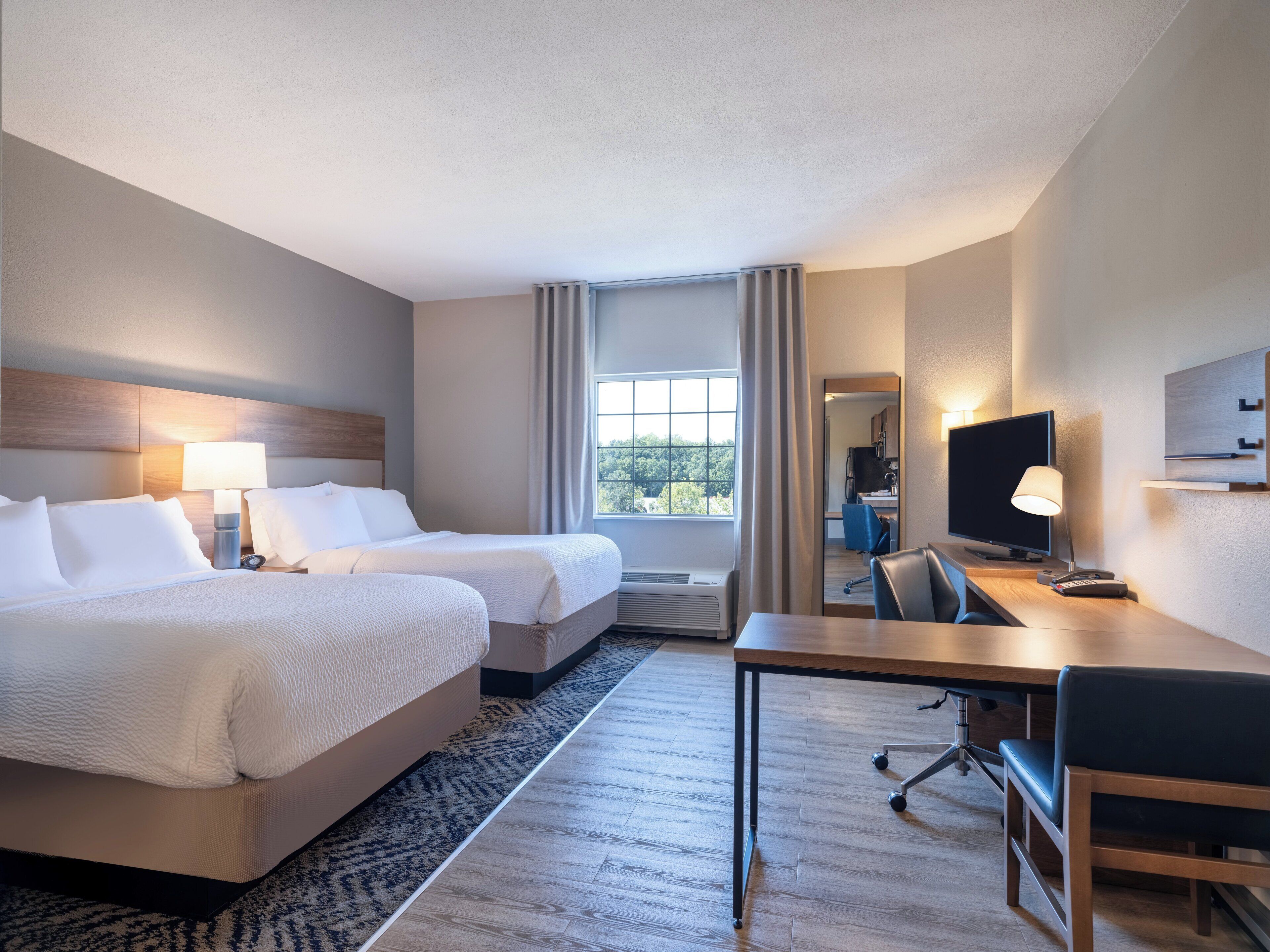 studio suite, 2 double beds (full kitchen) | in-room safe, individually furnished, desk, blackout curtains