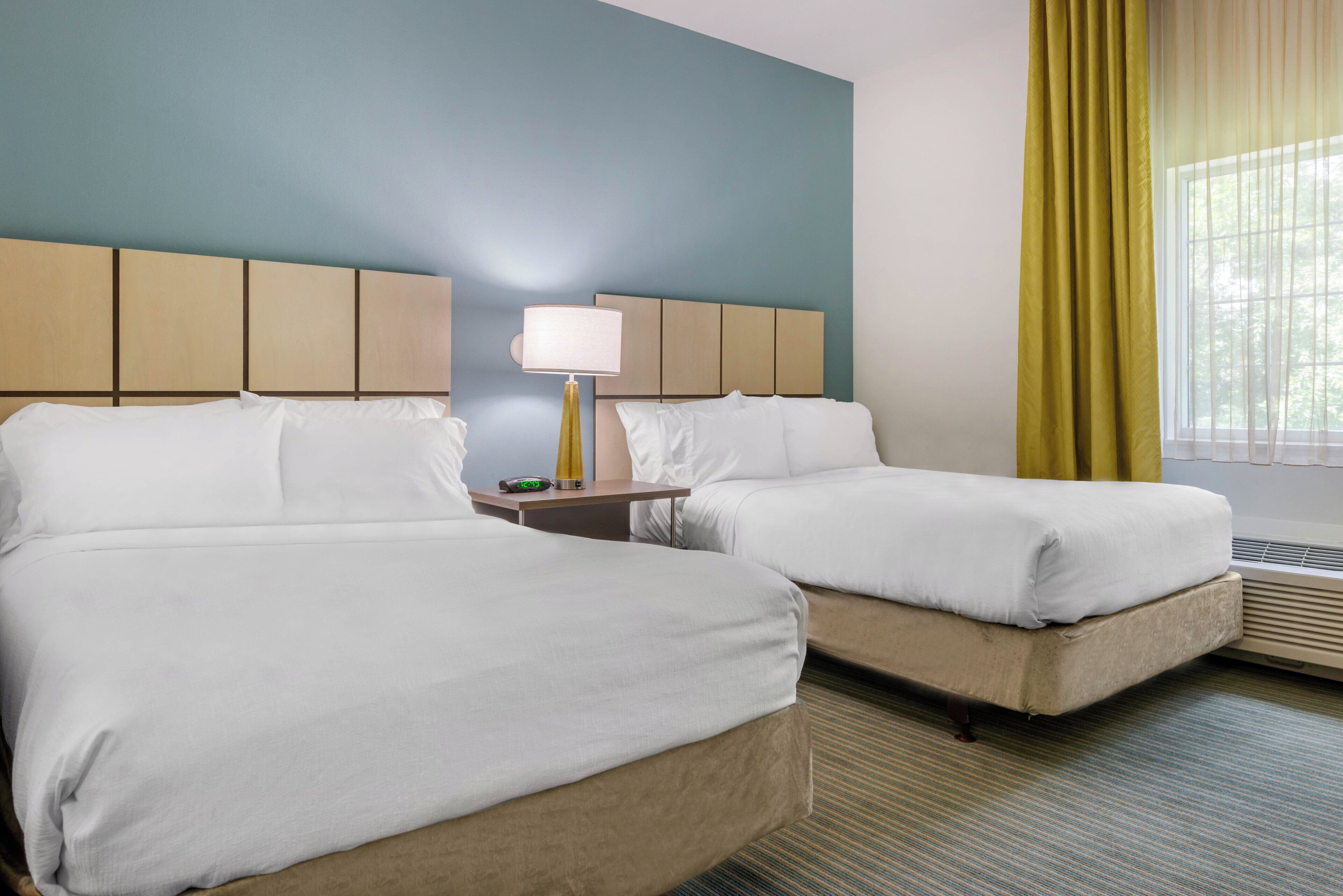 Literie de qualité supérieure, couette en duvet d'oie, bureau