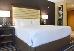 Kamar Superior, 1 Tempat Tidur King | Seprai katun Mesir, seprai premium, bantalan ekstra lembut, dan brankas