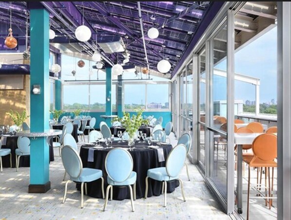 Property amenity - Moonrise Hotel (St. Louis)