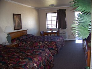 Schreibtisch, Bettwäsche