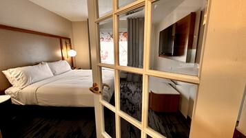 Junior Suite, 1 King Bed