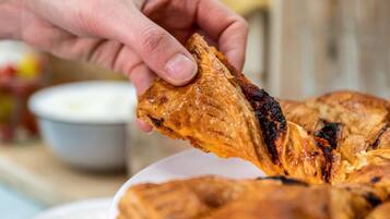 Daily cooked-to-order breakfast for a fee