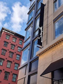 Hotel exterior and entrance at Smyth Tribeca
