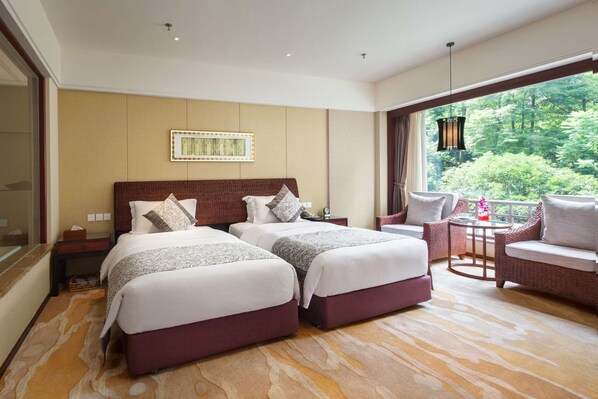 Down duvets, minibar, in-room safe, desk