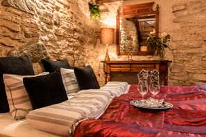 Apartemen Keluarga, 2 kamar tidur | Area keluarga | TV LCD