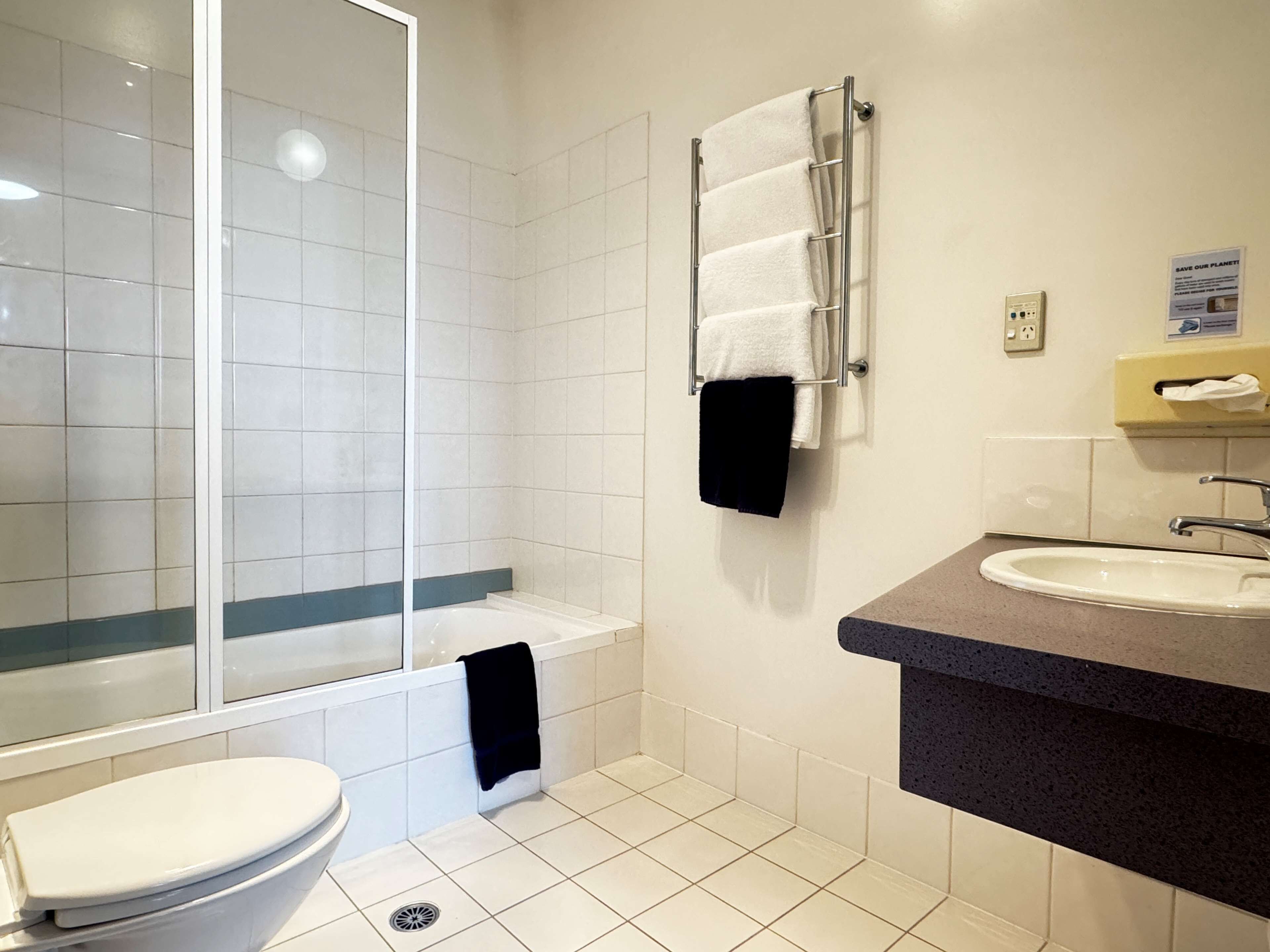 standard apartment, multiple beds, non smoking, balcony (living room, full kitchen) | premium bedding, in-room safe, individually decorated