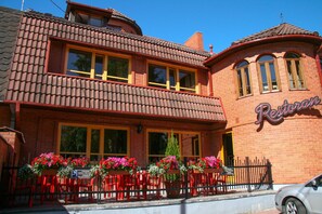 Front of property - Tahetorni Hotel (Tallinn)