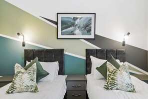 Apartment, Private Bathroom (Estelle Suite) | 1 bedroom - Luxe Holiday Apartments by Sasco (Blackpool)