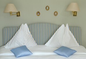 Classic Double Room, 1 Queen Bed