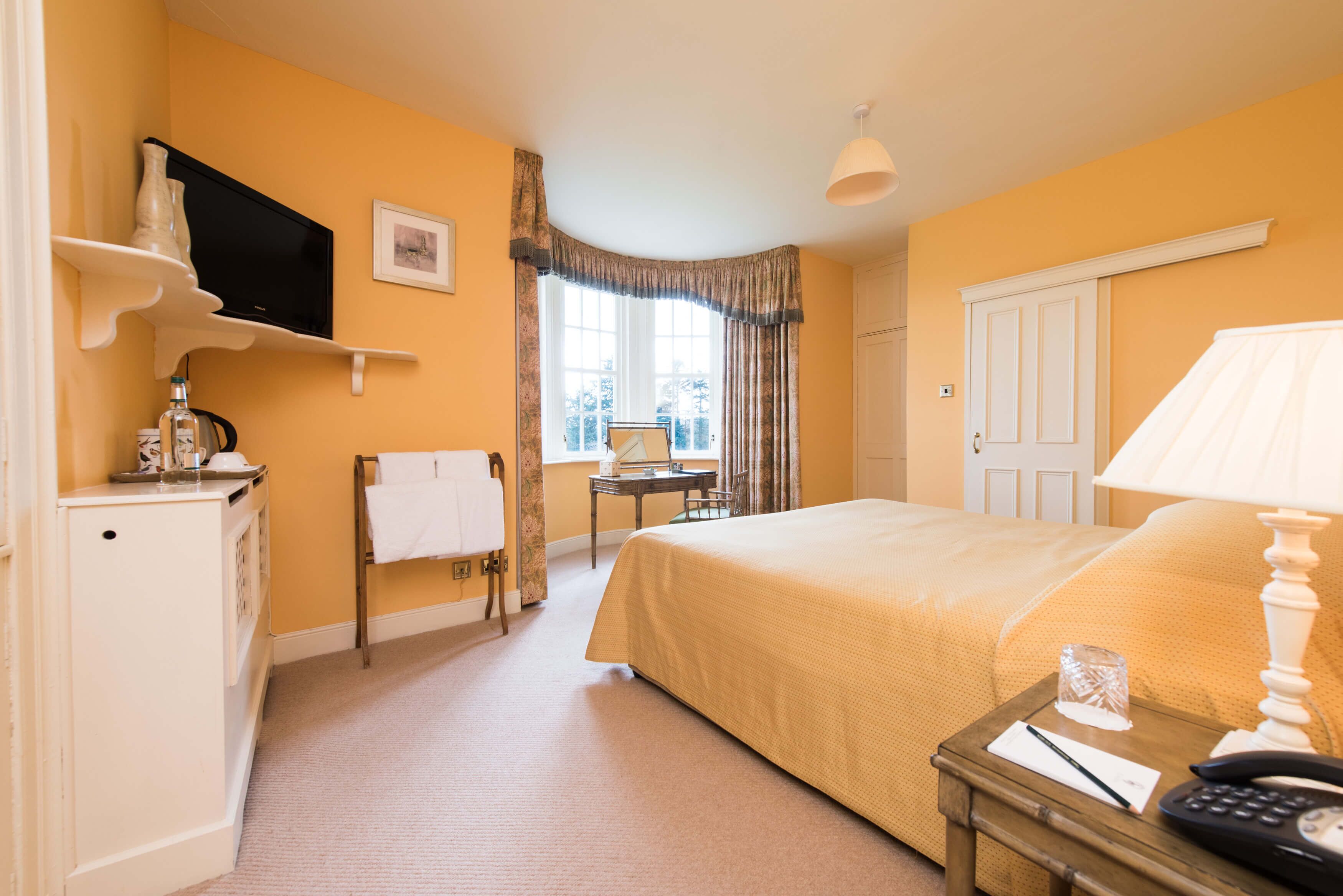 Dobbeltværelse med dobbeltseng eller 2 enkeltsenge | Egyptiske bomuldslagner, premium-sengetøj, sengetøj