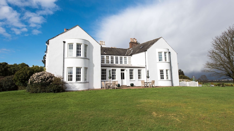 Cavens House Dinner included