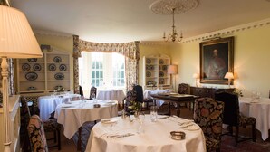 Dining - Cavens House Dinner included (Dumfries)