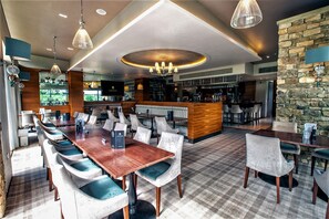 Bar (on property) - Close House (Newcastle-upon-Tyne)