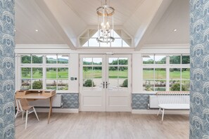 Deluxe Cottage, Ensuite, Golf View | Lobby - Close House (Newcastle-upon-Tyne)