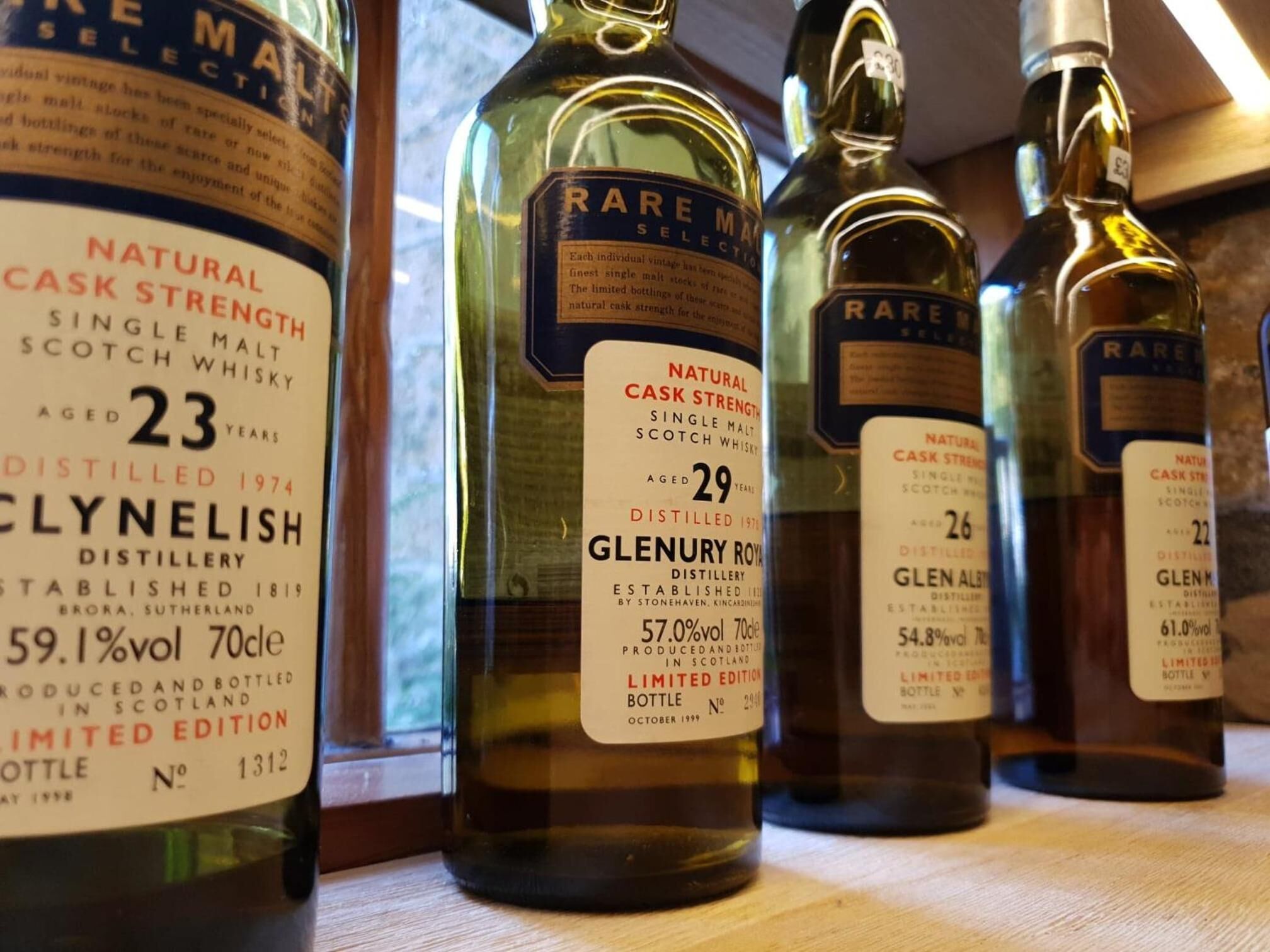 lunch and dinner served, local cuisine