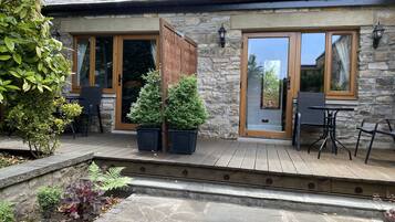 Deluxe Double Room, Ensuite, Garden View (Terrace - Four Poster ) | Garden