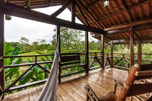 高級寢具、羽絨被、迷你吧、房內夾萬