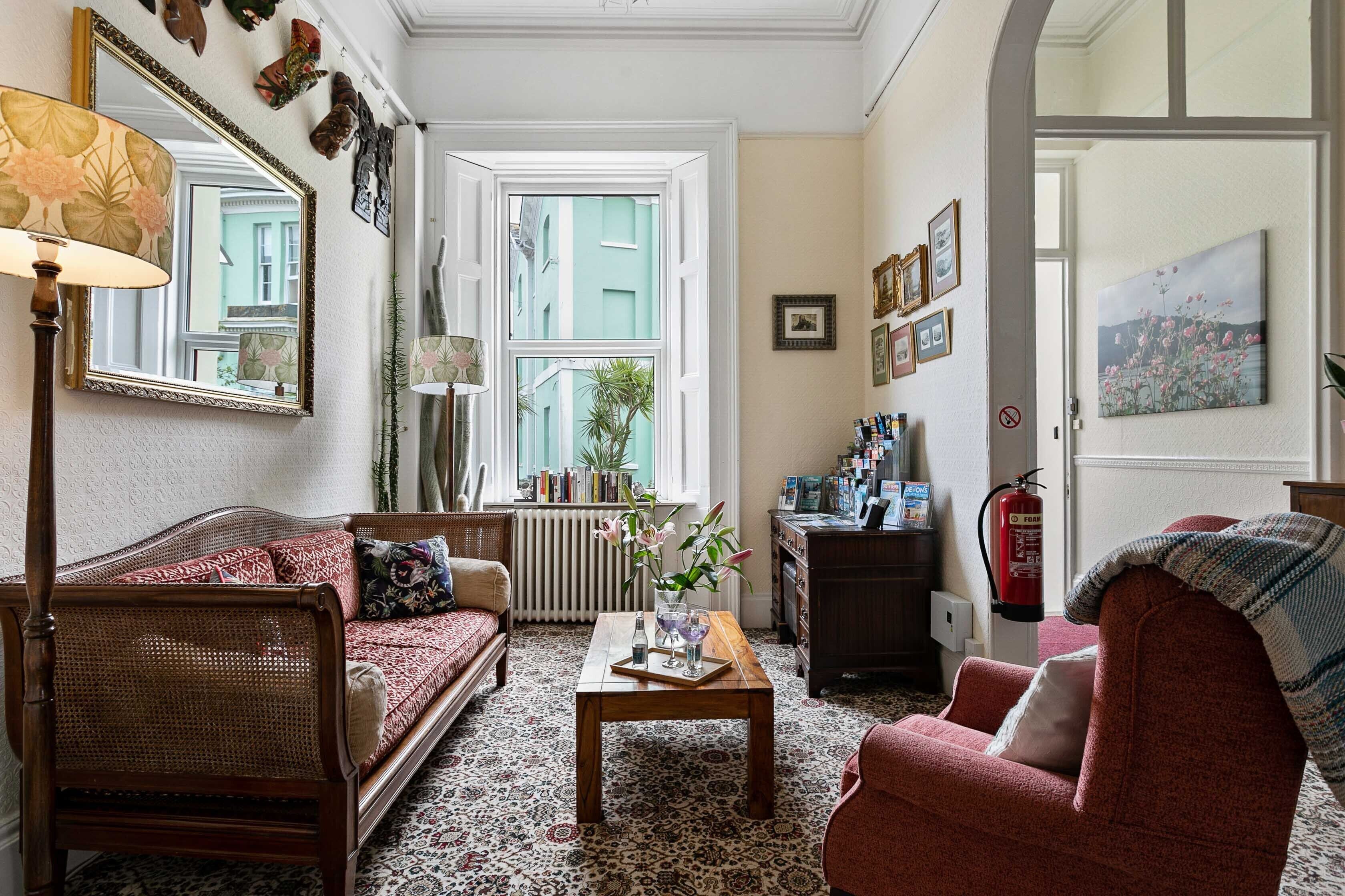 Siddeområde i lobbyen