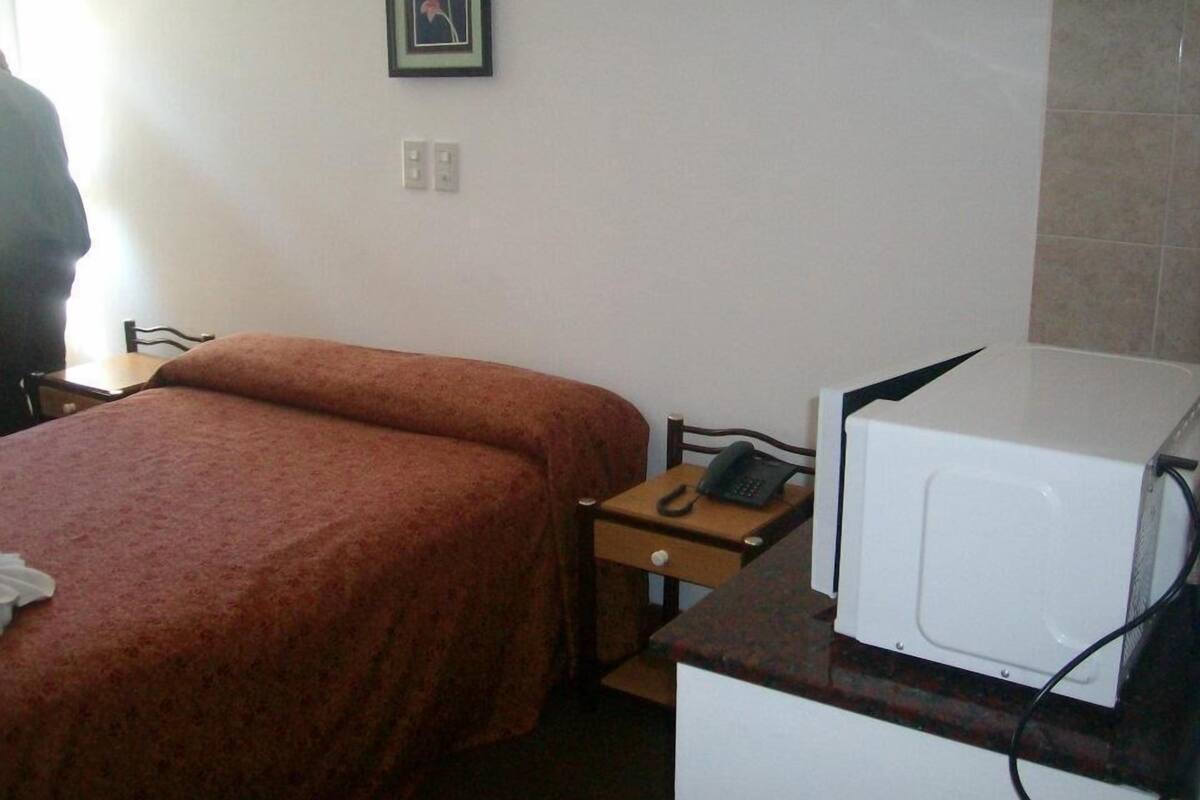 Habitación estándar doble | Caja fuerte y wifi gratis