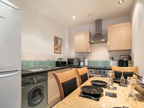 Luxury Apartment, 2 Bedrooms (Chats07) | 2 bedrooms, premium bedding, individually decorated - My-Places Serviced Apartments (Manchester)