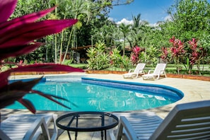 Outdoor pool - Lavas del Arenal (Peñas Blancas)