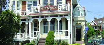 Queenswood Hotel